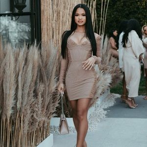 SEBASTIANA 
MOCHA RUCHED CORSET MINI DRESS